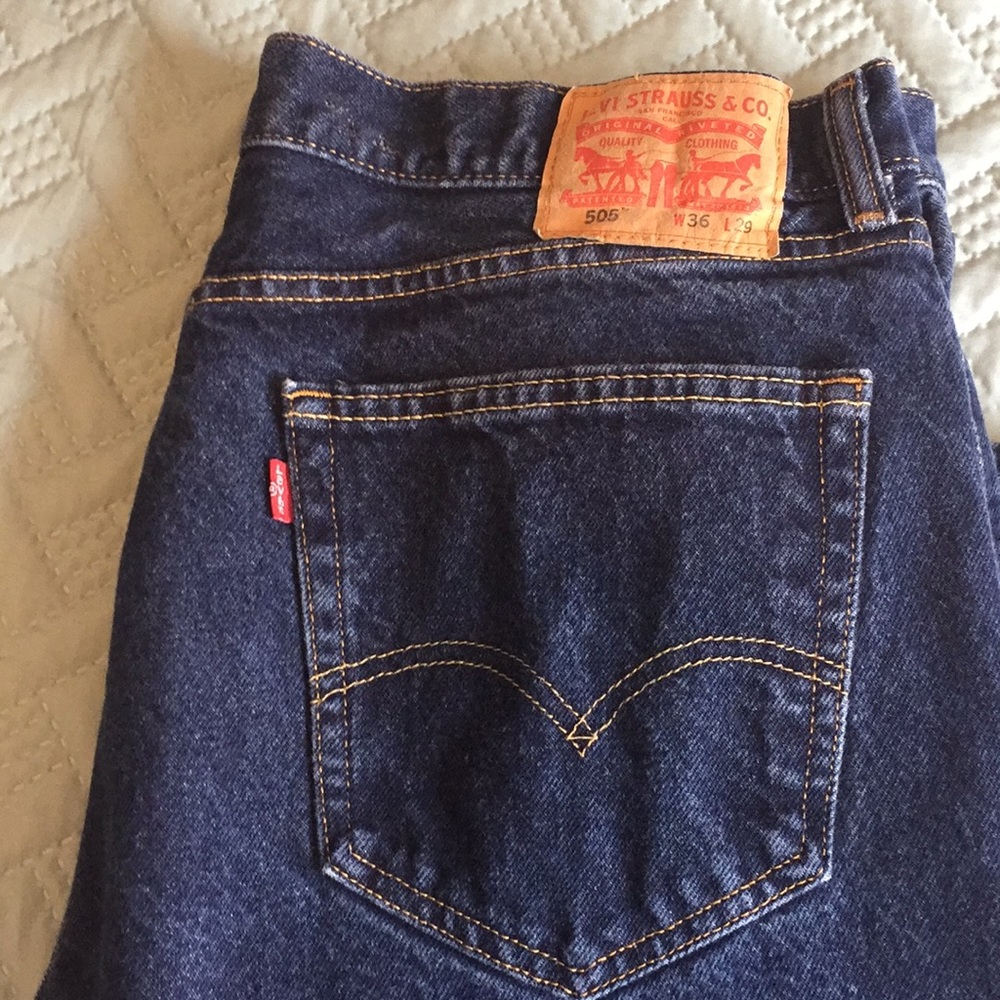 Men’s Levi’s 505 dark wash